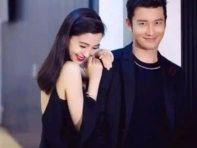 离婚3年杨颖又传绯闻，这次黄晓明的态度，没有给前妻留一丝体面
