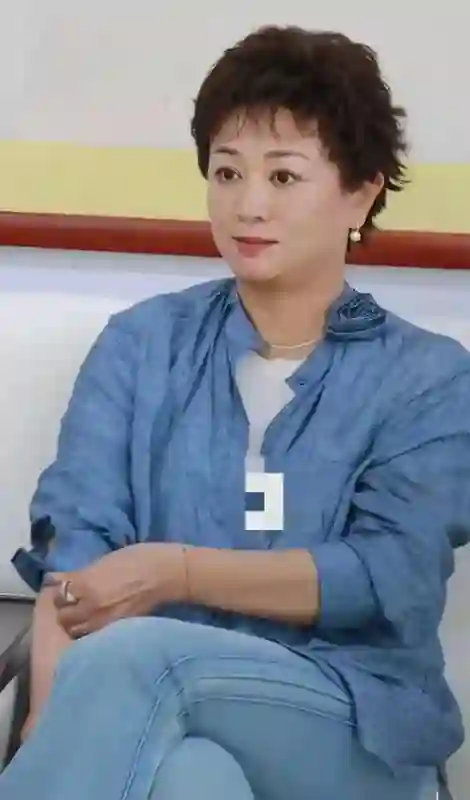曾经的古装美人也老了？47岁涓子发福明显，新发型被嘲像大妈