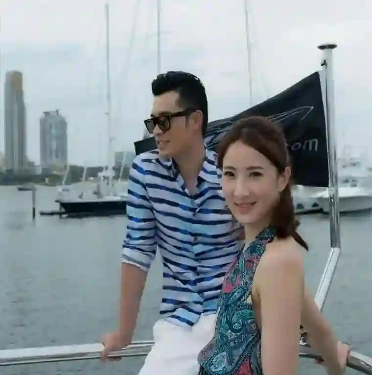 陈赫前妻许婧现状：旅居意大利，38岁肤白貌美，和洋老公至今无子