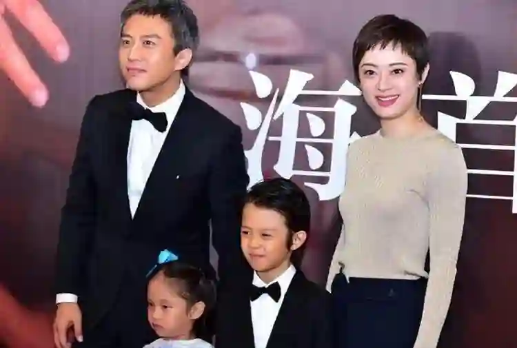 郝蕾一句话，扯下了内娱最后一丝“体面”，邓超成众矢之的
