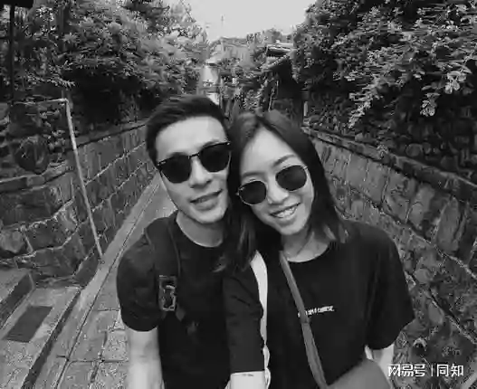 霍震霆曝小儿子已完婚，很满意泰国儿媳，网友：就霍启山孤身一人