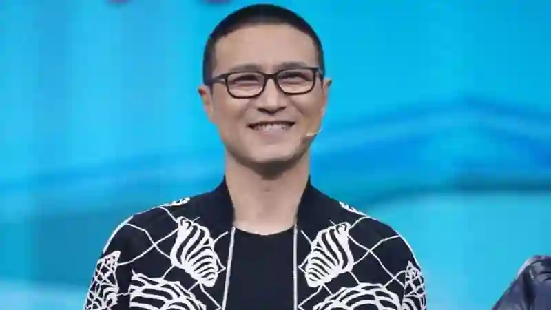 自认五姨太？宁静回应一周，森林北怒怼网友，没给汪峰留一丝体面