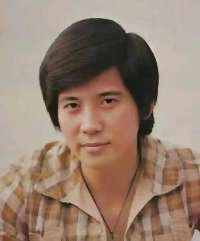 林青霞21年挚友见证她嫁人，78岁依然单身，情感故事感动人心