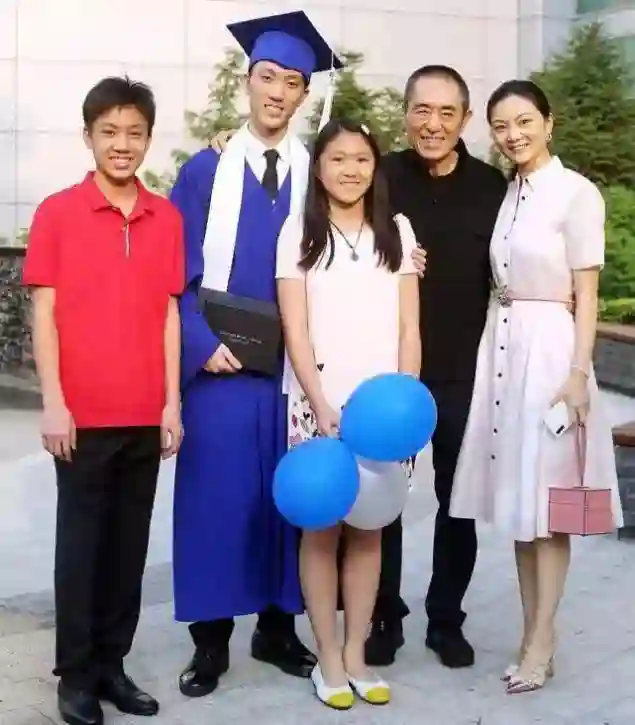 直到孙俪被爆移民，我才明白，这9位拒改国籍的艺人有多“清醒”
