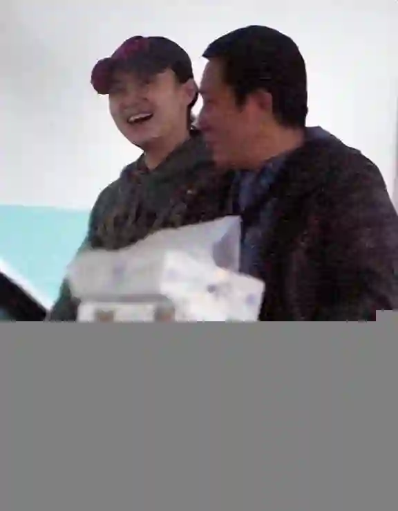 被曝隐婚两次仍“默不作声”！这一次，宋佳彻底不顾及所谓体面了