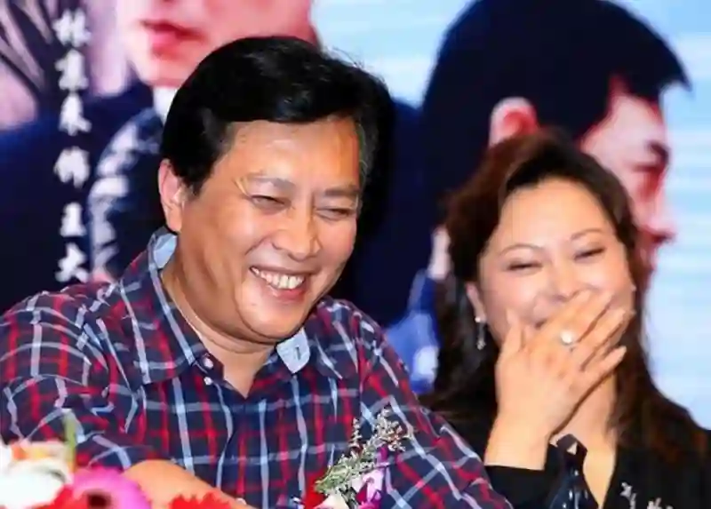 这一次，“看破又说破”的韩红，彻底撕下唐国强自以为豪的体面