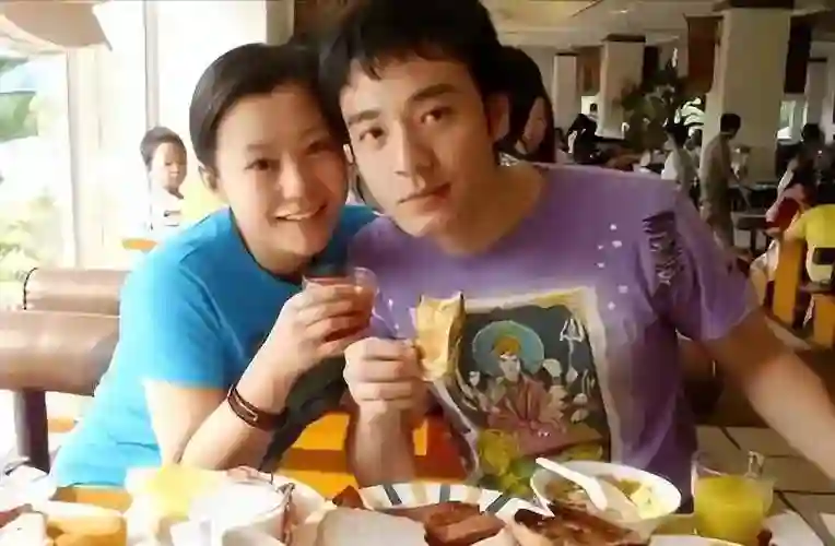 郝蕾也没想到，离婚16年后，自己那个44岁的前夫竟开始走上坡路了