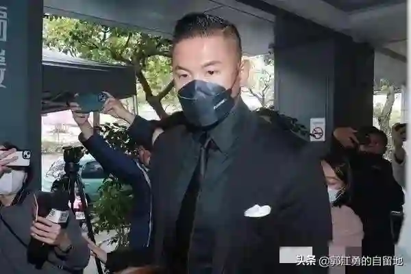汪小菲禁止孩子去陈建州家玩信息量有多大？小S跟范玮琪心知肚明