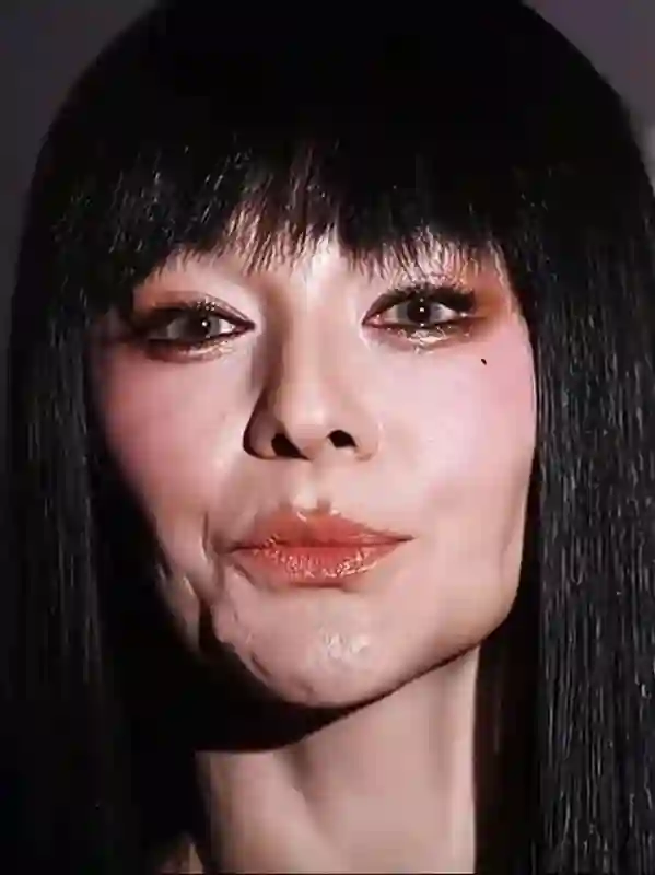 无滤镜下，王琳腊肉脸忍了、戚薇机器脸忍了、萧亚轩老鹰脸没忍住