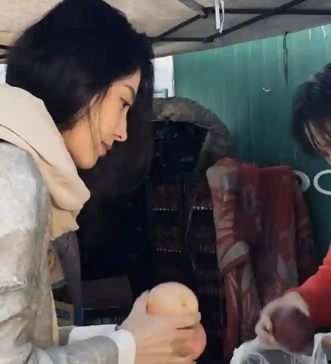 汪峰女友自嘲是“汪峰历代女友中最差”，才明白当初宁静说的没错