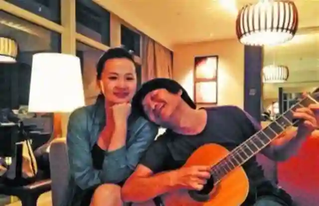 王菲也没想到，自己抛弃的前男友栾树，如今在咏梅手里闪闪发光