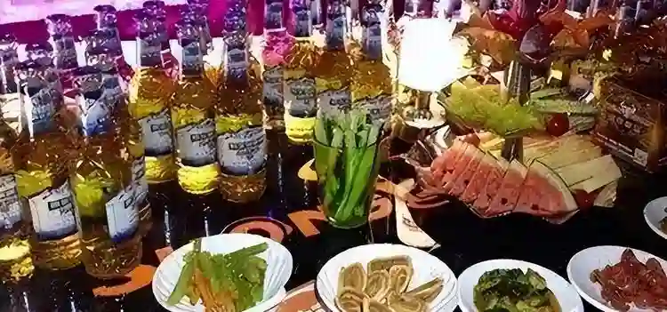 直到看完殷桃的家，终于明白她45岁却不着急结婚生子的原因了