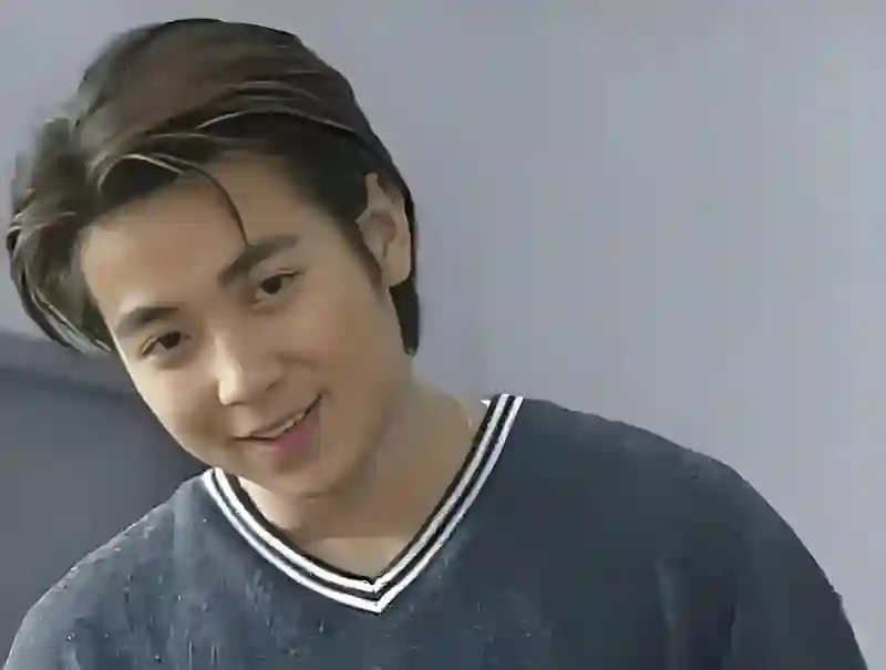 原来他们是夫妻，《樱桃琥珀》他娶大6岁校友，因戏生情恩爱16年