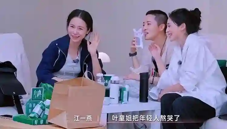 浪姐6：叶童为赢是有多卷，快熬哭94后蒋一侨，可惜最后还是输