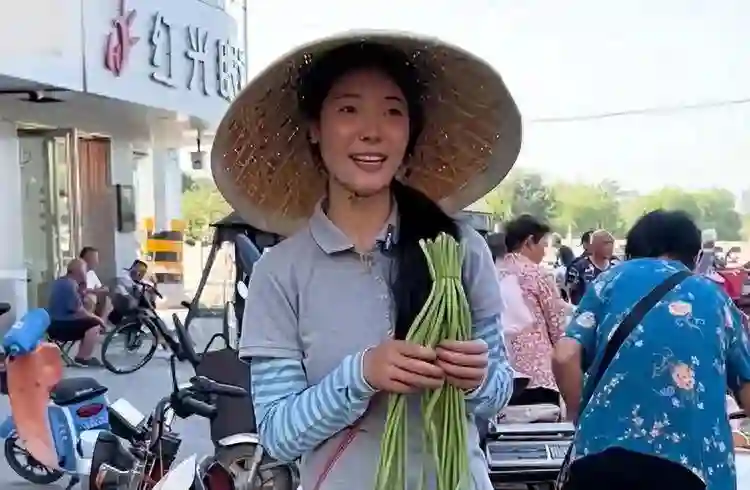 “豆腐西施”爆火后被“开盒”的真相，比你想的更脏