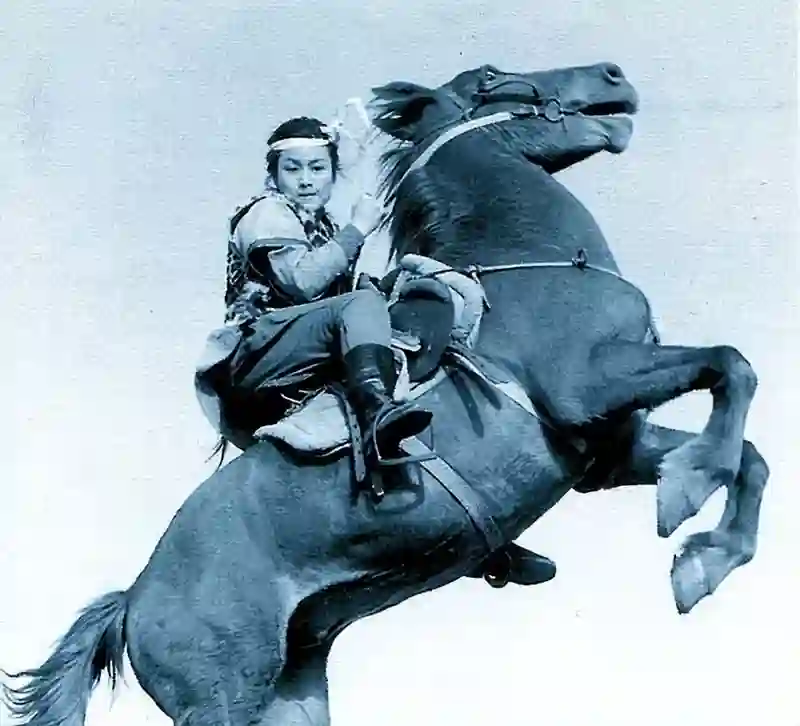 《红牡丹》45年，演员近况曝光，蒋大为潇洒，赵凤霞忙碌，姜黎黎面容慈祥