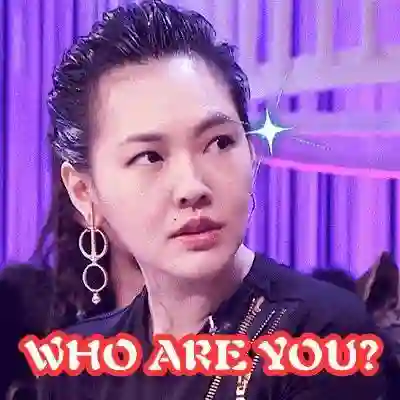 小S复出海报曝光，手指撑嘴角强颜欢笑，看起来仍想延续老风格！