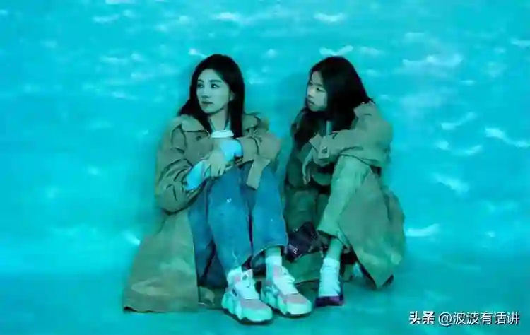 没想到，黄奕才11岁的女儿身高就跟她不相上下，可惜长相太像爸爸