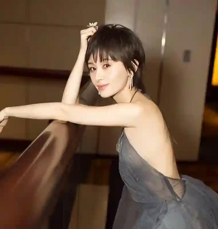 表面是“黄花大闺女”，实际却偷偷生子的女明星，最后一个想不到