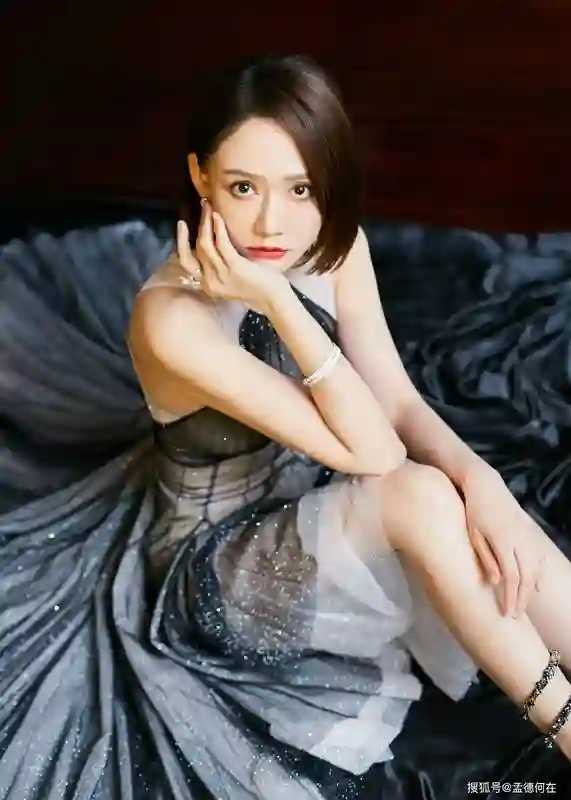 这也太馋人了！陈乔恩，这身材着实窈窕啊！