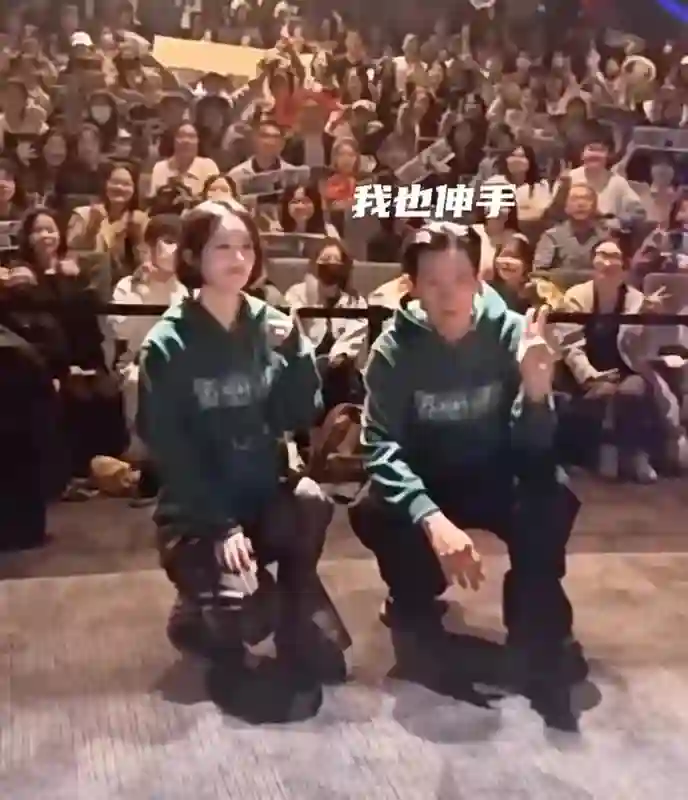 赵丽颖隐婚风波再发酵！和赵德胤更多亲密互动被扒，粉丝祝福两人