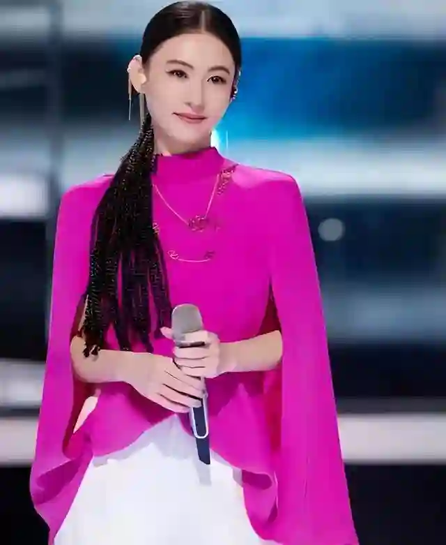 离婚后不提谢霆锋，输给王菲，张柏芝才发现原来他们不是一类人