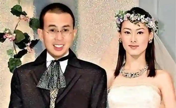折腾一大圈才37岁，“豪门弃妇”梁洛施，最终笑到最后