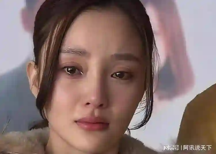 离婚六年后，贾乃亮和李小璐首次甜蜜游玩，或将为孩子重新复合