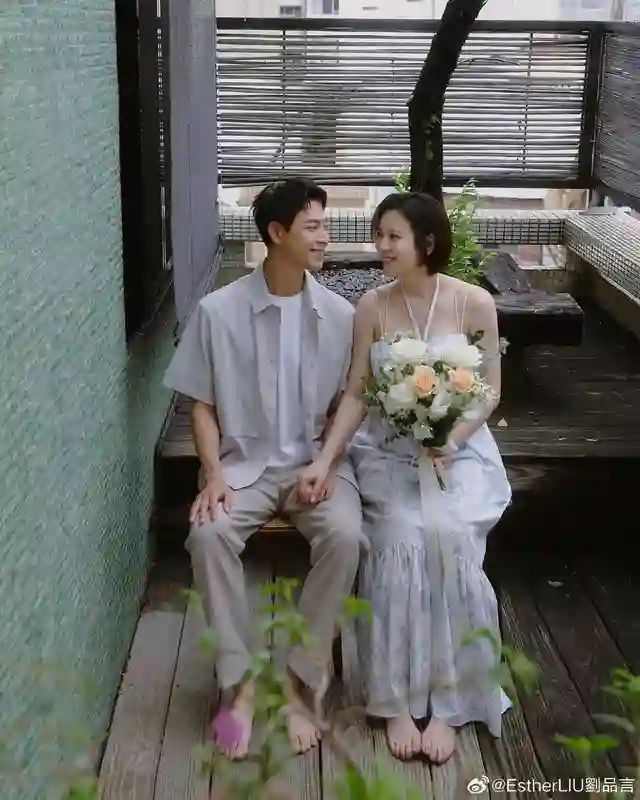 突然宣布闪婚，意外怀孕曝光，孩子竟已出生！