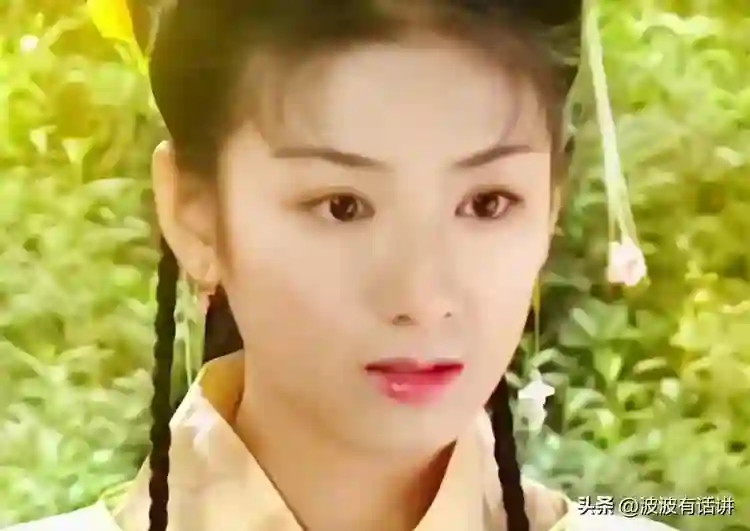 没想到，黄奕才11岁的女儿身高就跟她不相上下，可惜长相太像爸爸