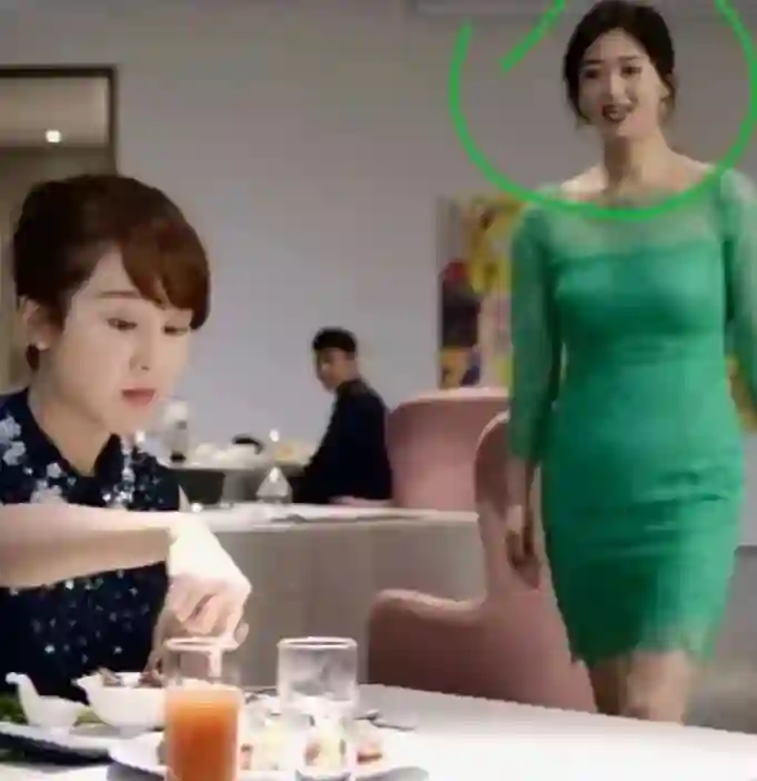 蒋欣减肥被怼，宋祖儿瘦成杆，内娱“病态”审美被马丽一句话戳穿