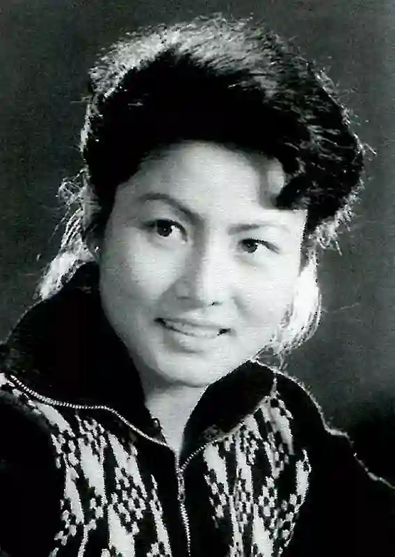 《红牡丹》45年，演员近况曝光，蒋大为潇洒，赵凤霞忙碌，姜黎黎面容慈祥