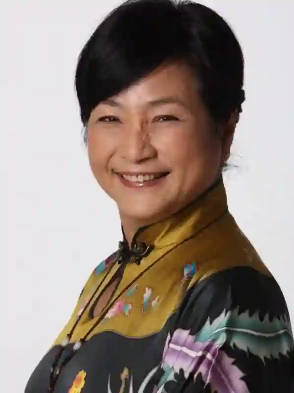 张柏芝首次承认，伤她最深不是陈冠希，是让她3年怀孕5次的男人