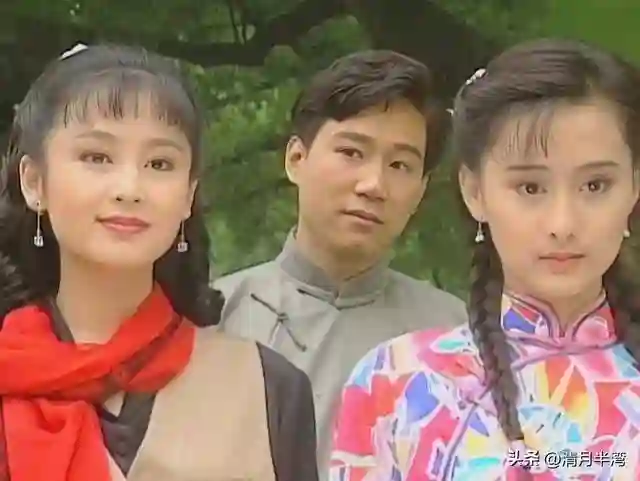 陈红脸平泪沟深算顶级美女吗？看她和周海媚、章子怡合照自有分晓