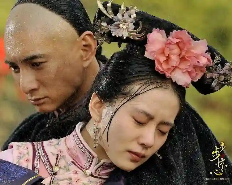 昔日步步惊心 今朝步步疏离？刘诗诗吴奇隆同框无互动 儿子成焦点