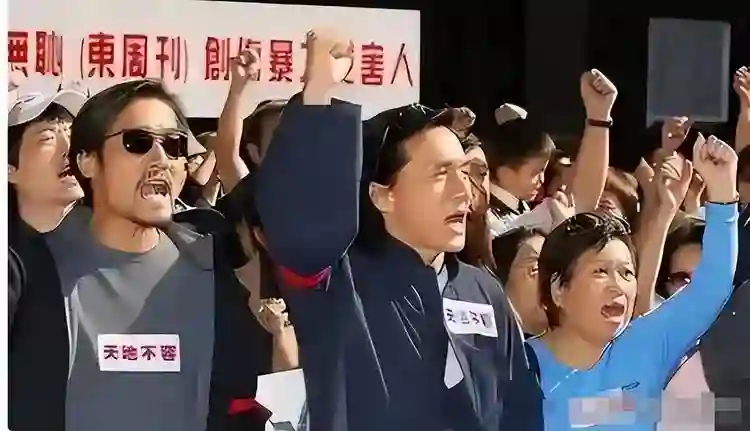 主办方的天要塌了！刘嘉玲汤唯同框被嘲，与梁朝伟“旧戏”被重提