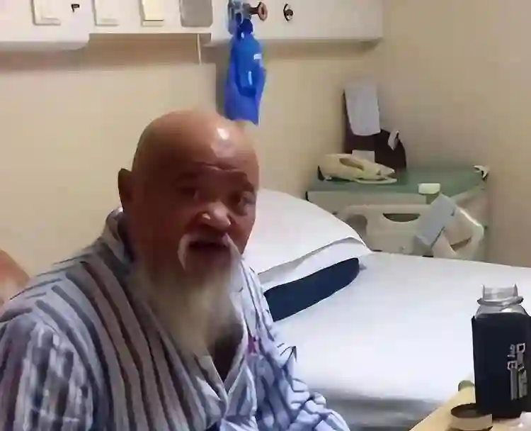 70岁的李琦：曾每天2包烟，顿顿8两酒，跟去世前的杨少华如出一辙