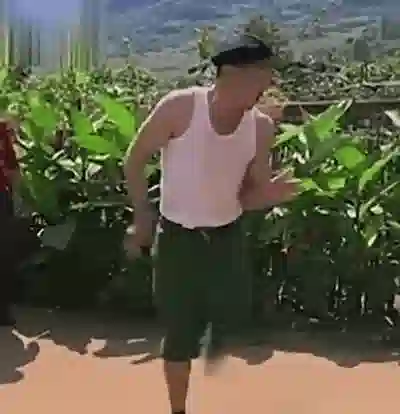 假的吧…哪有人长这样