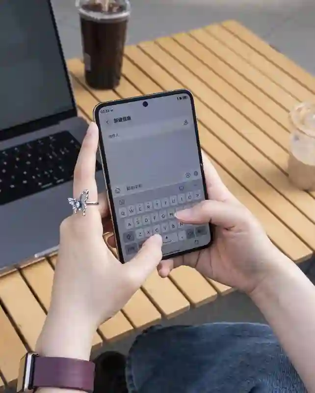 华为Pura X的这块屏幕，改变了什么？