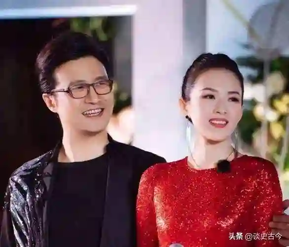 章子怡深夜发文，离婚不到两年，她和汪峰高下立判“胜负已分”