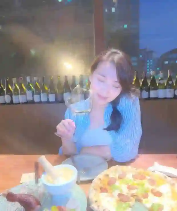陈好宋茜聚会同框太甜！举杯合影笑靥如花，闺蜜情满屏溢出