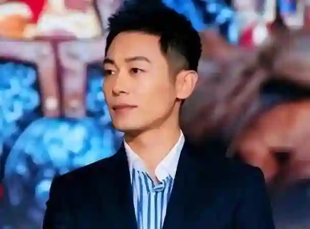 姐弟恋残酷现实，朱亚文沈佳妮真相曝光，背后隐情令人震惊