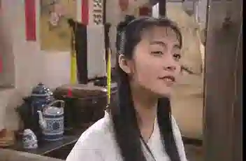 还记得姚晨的女儿小茉莉吗，腿也太长了吧
