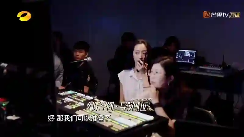 还记得黄觉的儿子小核桃吗，比爸爸还高了？