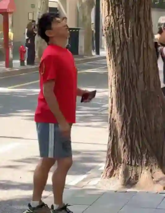 吴奇隆刘诗诗婚变传闻再起，男方婚戒焊手，疑欲掩饰真相