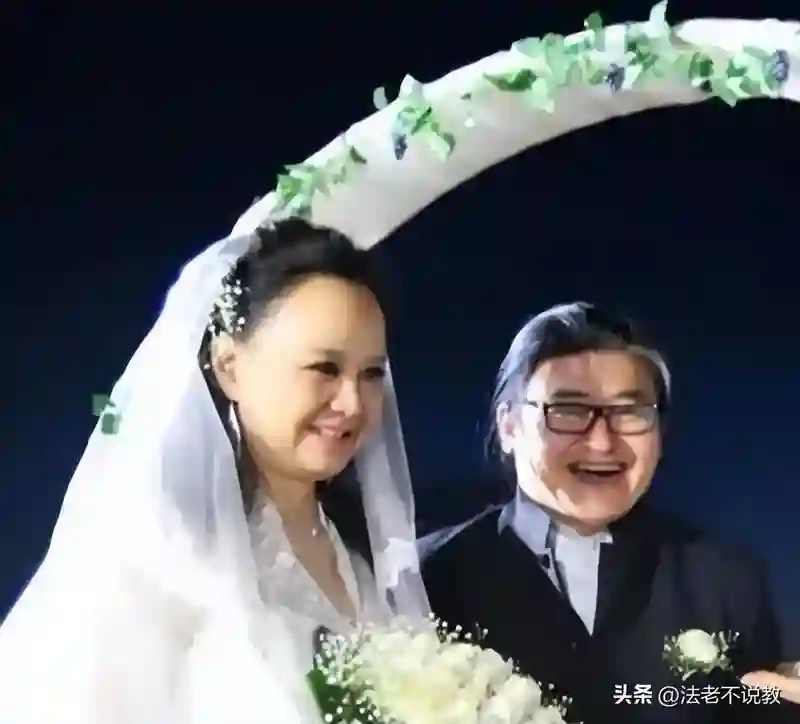一代歌星刘欢晚年生活：女儿未婚父母离世，确诊“不死癌症”多年