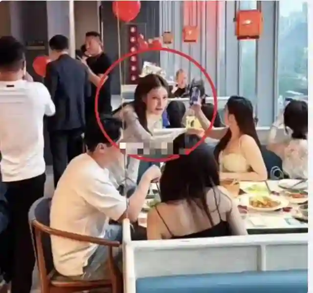汪小菲结婚，一个大牌都没到场，将内娱的人情世故呈现得淋漓尽致