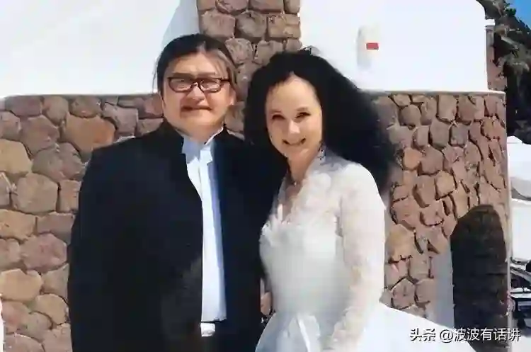 61岁刘欢晚年生活：父母离世女儿未婚，被“不死癌症”困扰多年