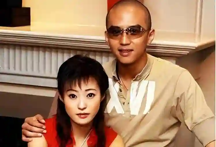郝蕾一句话，扯下了内娱最后一丝“体面”，邓超成众矢之的