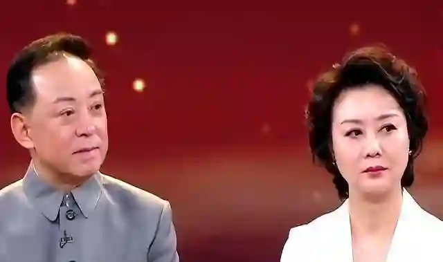 没想到，即使嫁给于魁智35年，李胜素依然是梁以薇心中的一根刺
